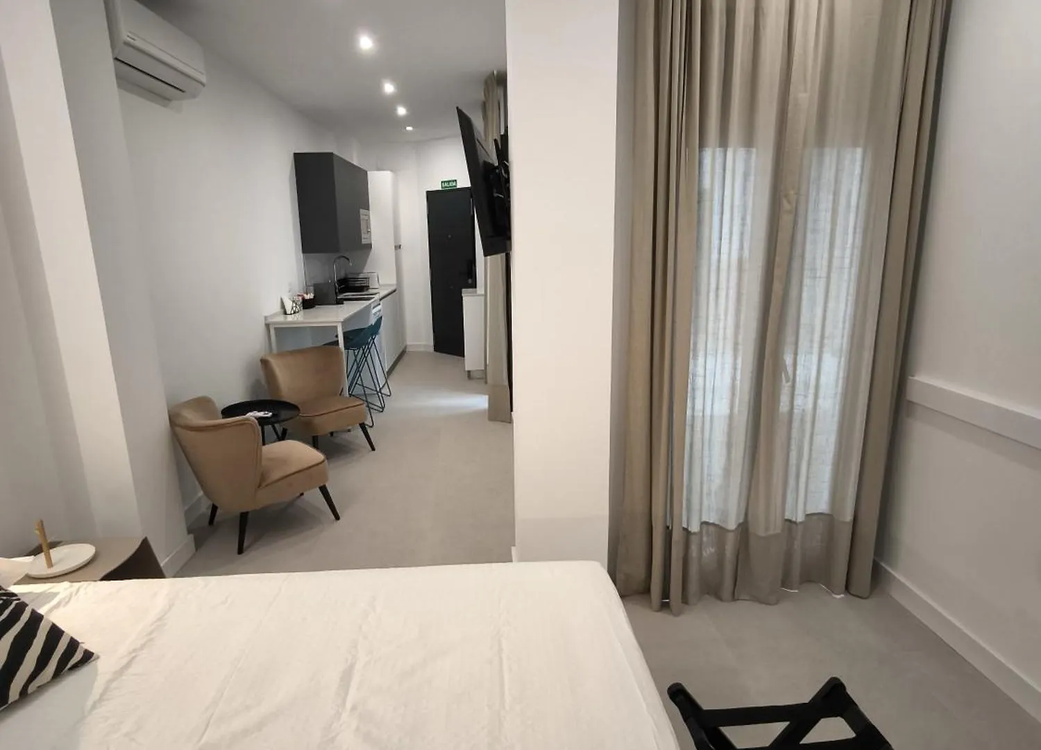 Aparthotel Capuchinos 31 à Málaga